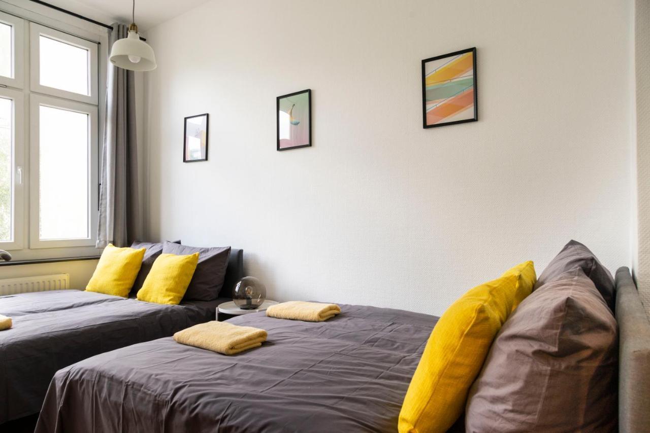 Central +3Br +Big Living Room Next To U-Station Berlin Kültér fotó