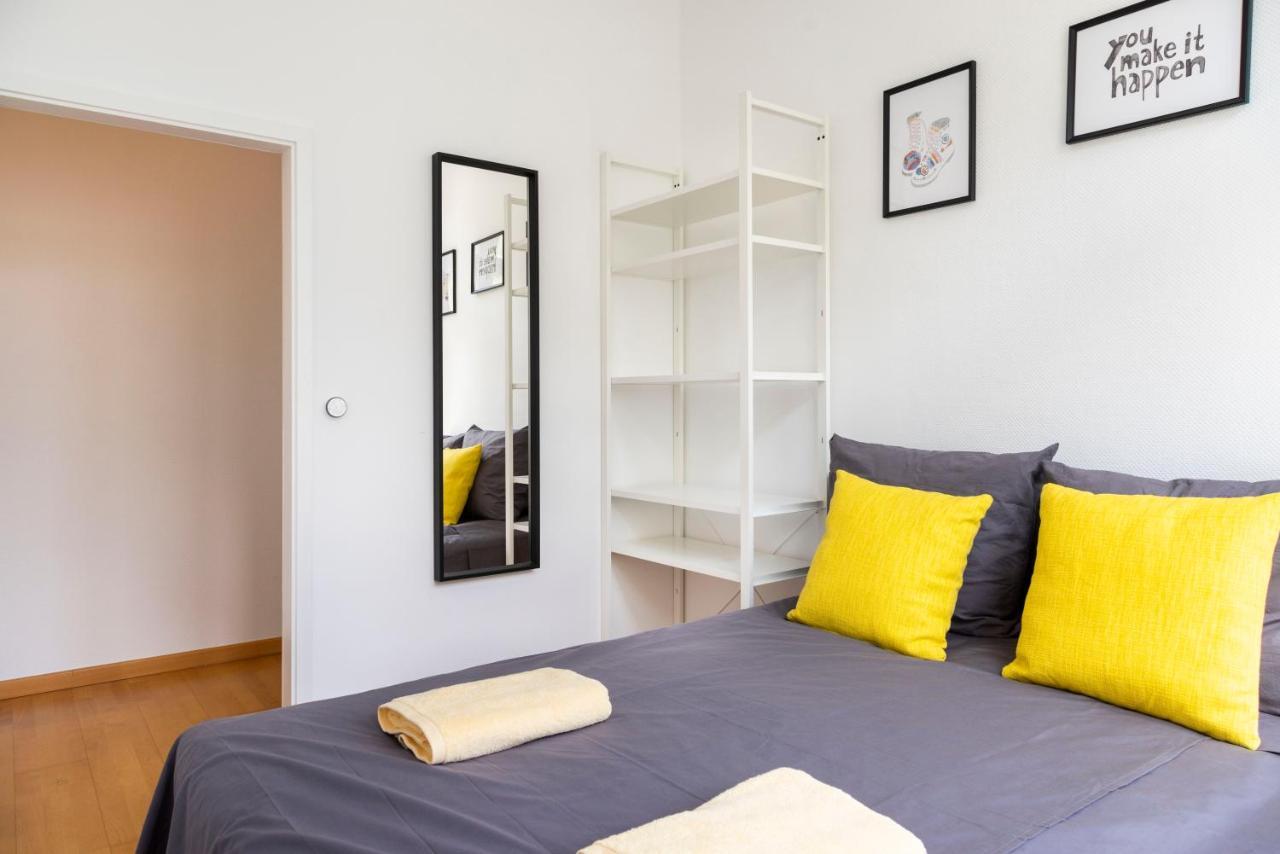 Central +3Br +Big Living Room Next To U-Station Berlin Kültér fotó